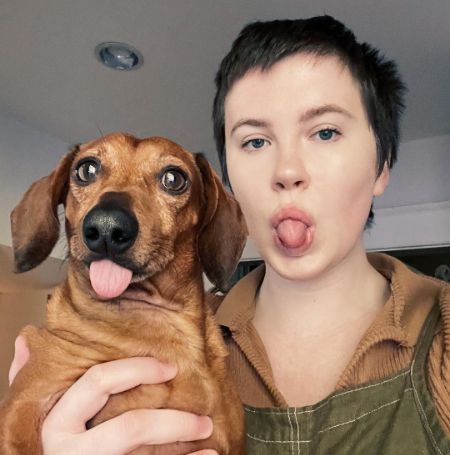 Ireland Baldwin posted a picture with her pup on Instagram.